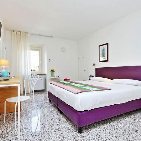 Guest House Viaroma 산세베리노마르케 외부 사진